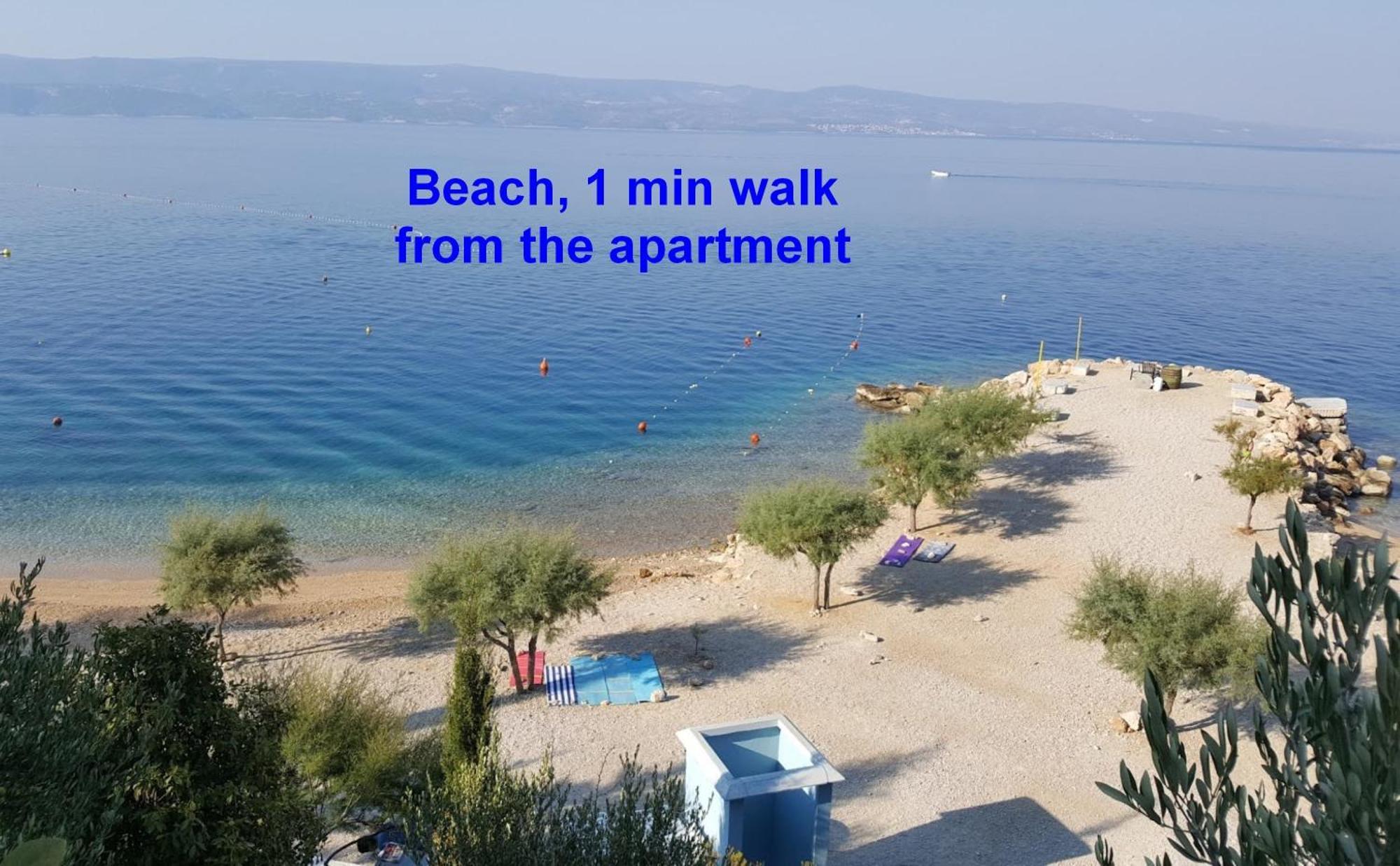 Apartments With Pool Vrdoljak Омиш Номер фото